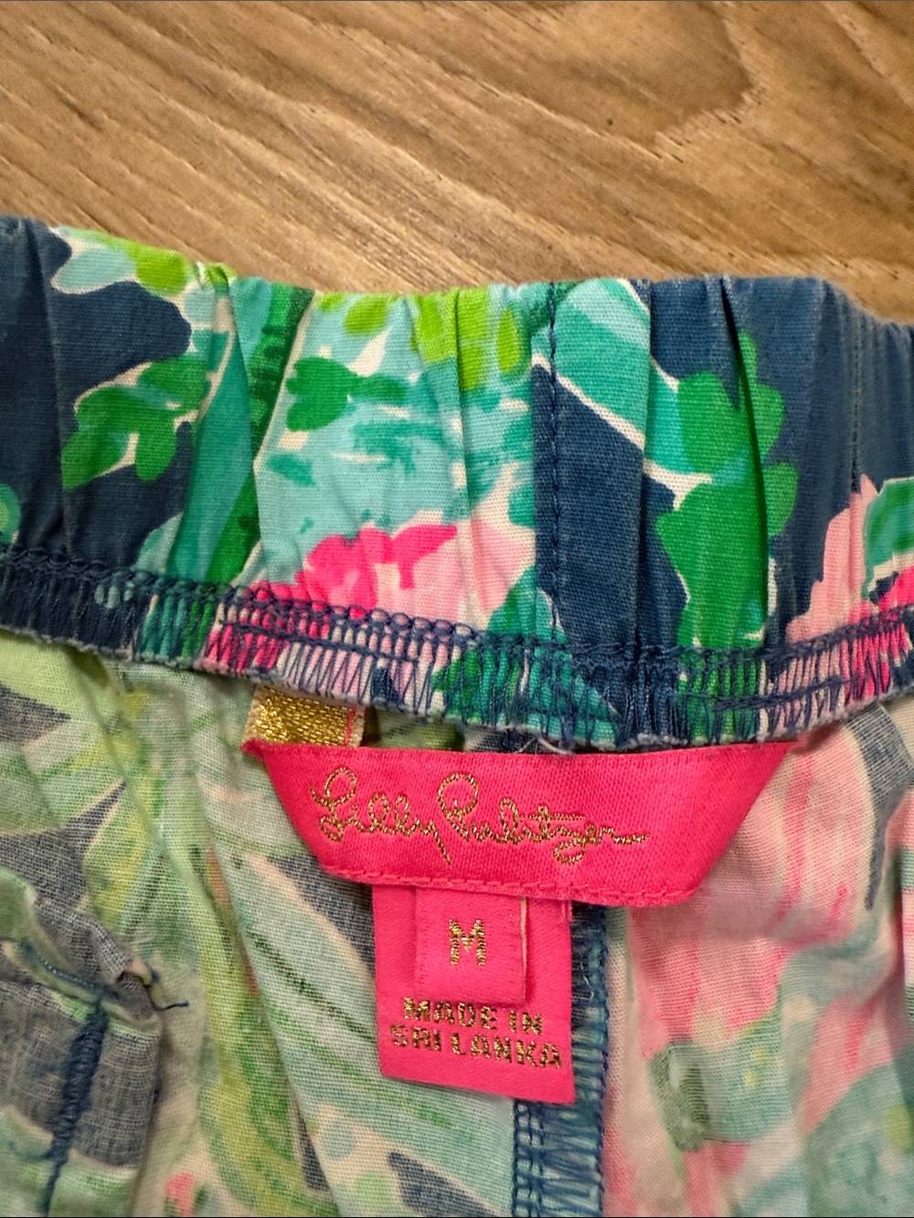 Lilly Pulitzer Tropical Floral Print Shorts NWOT - Picture 3 of 5